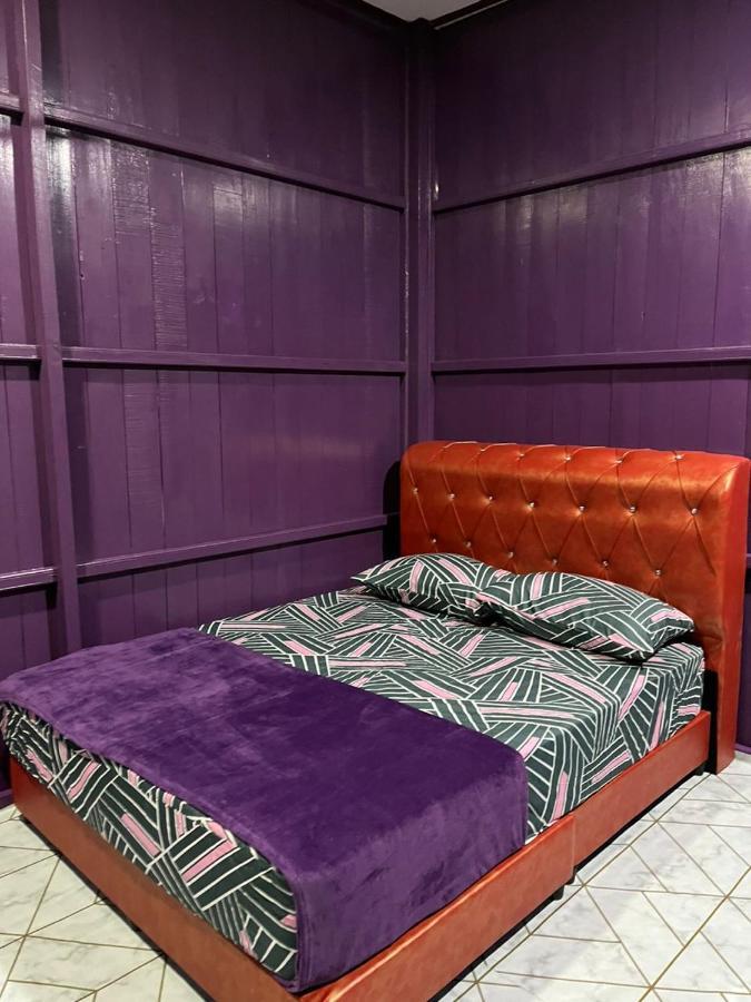 Lavender Homestay Desa Chendering 3 Bedrooms كُوالا تيرينغانو المظهر الخارجي الصورة